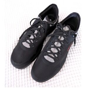 NEW NWOB Hammer Rebel Right Hand Bowling Shoes Men's Size 13 Black Performance